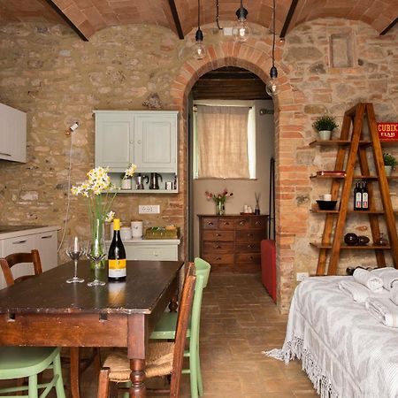 Il Borghetto - La Bottega Di Adele Loft Διαμέρισμα Castelnuovo dellʼAbate Εξωτερικό φωτογραφία